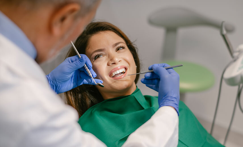 Why Choose a Specialist Orthodontist Over a General Dentist for Your Smile?