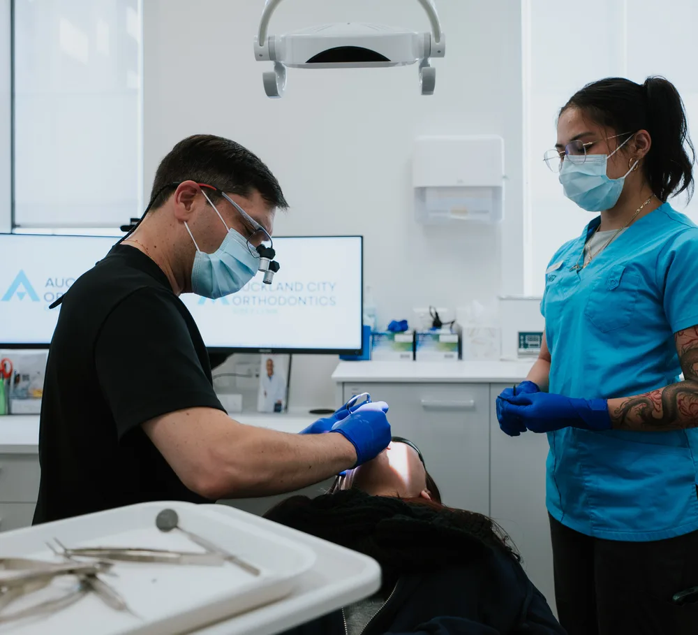 A Specialist Orthodontist treating a patient at Auckland City Orthodontics